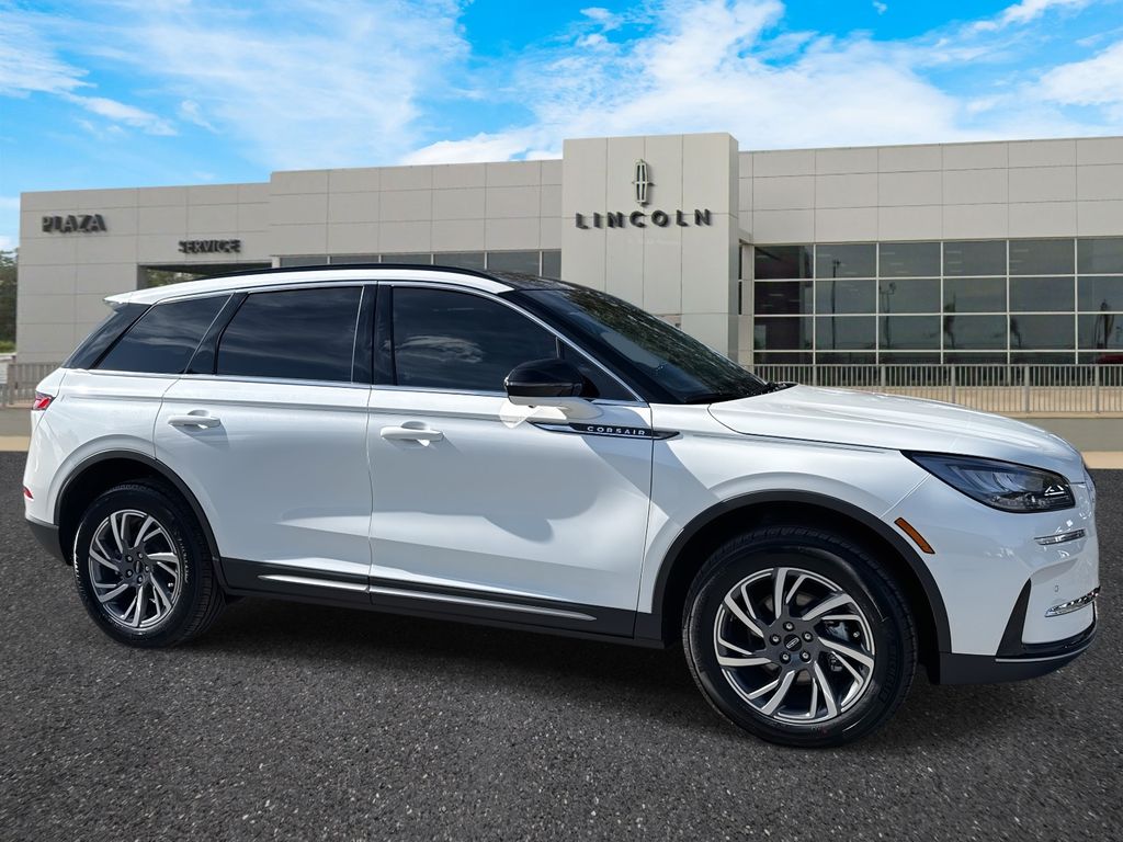2026 Lincoln Corsair Premiere's photo