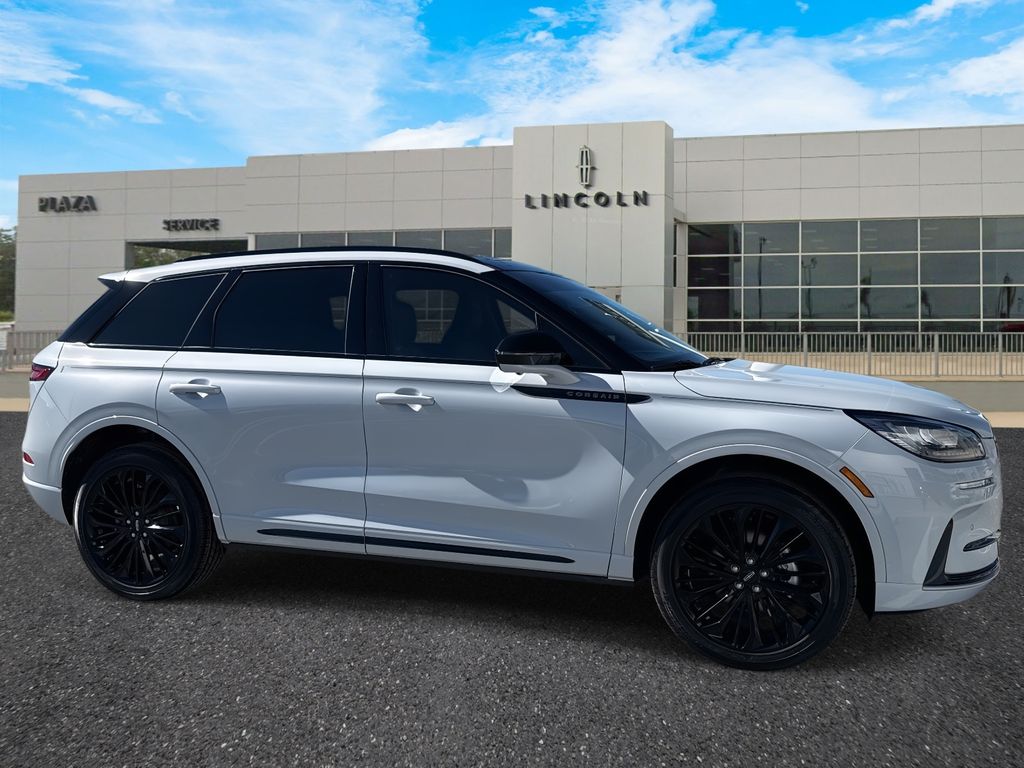 2026 Lincoln Corsair Premiere