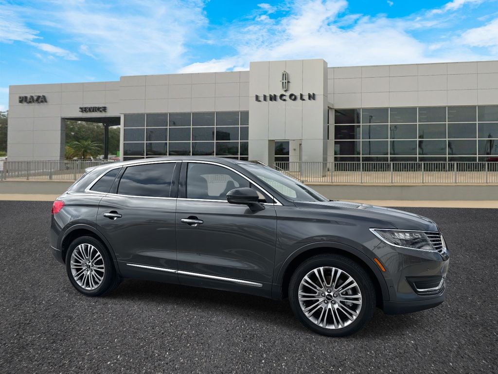 2018 Lincoln MKX Reserve's photo