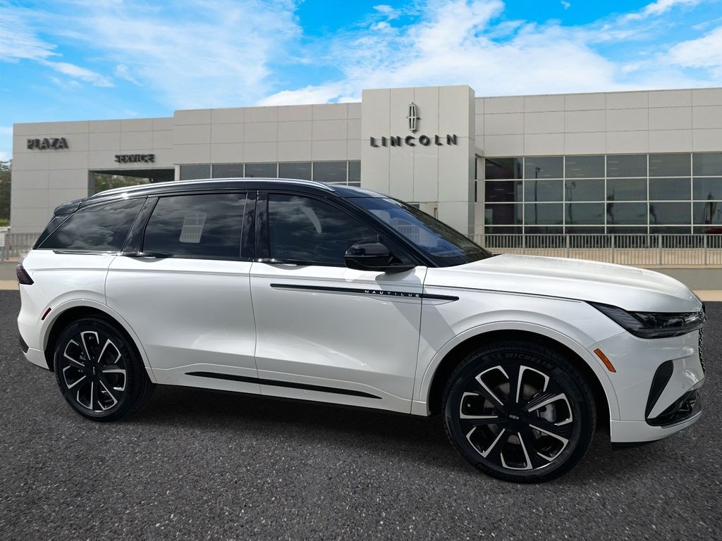 New 2025 Lincoln Nautilus Reserve SUV