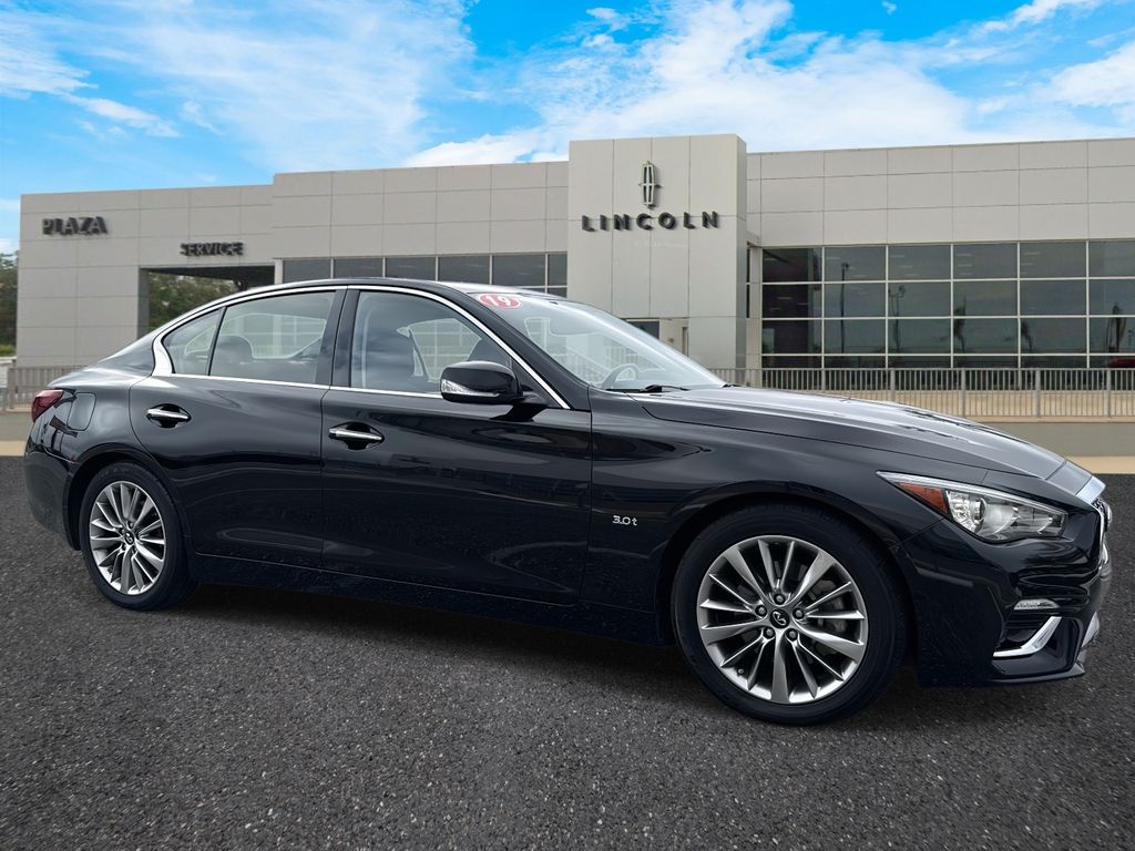 2019 INFINITI Q50 LUXE