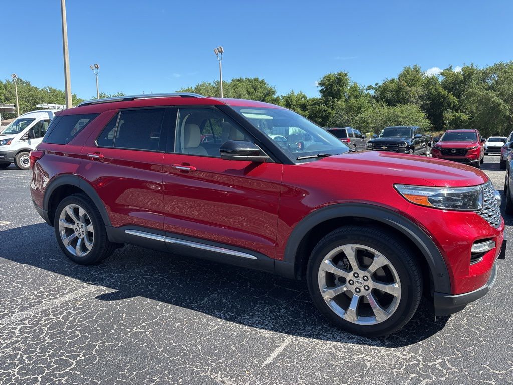 2020 Ford Explorer Platinum 4WD's photo