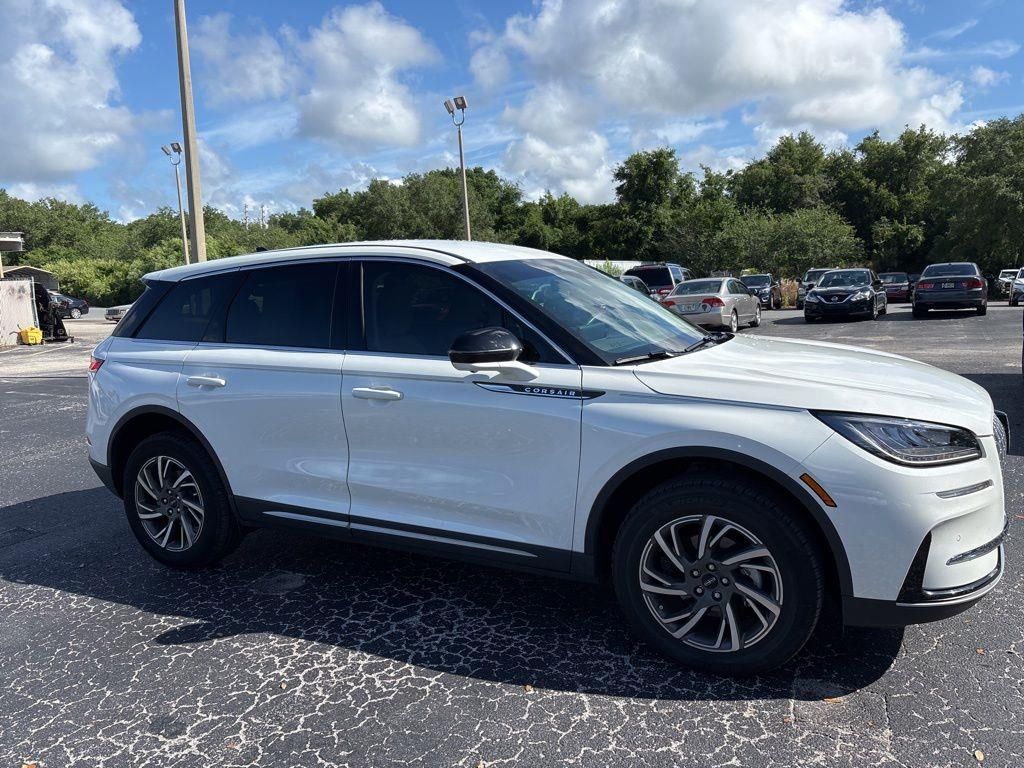 2023 Lincoln Corsair FWD's photo