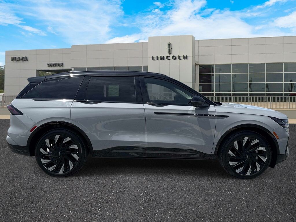 New 2026 Lincoln Nautilus Reserve SUV