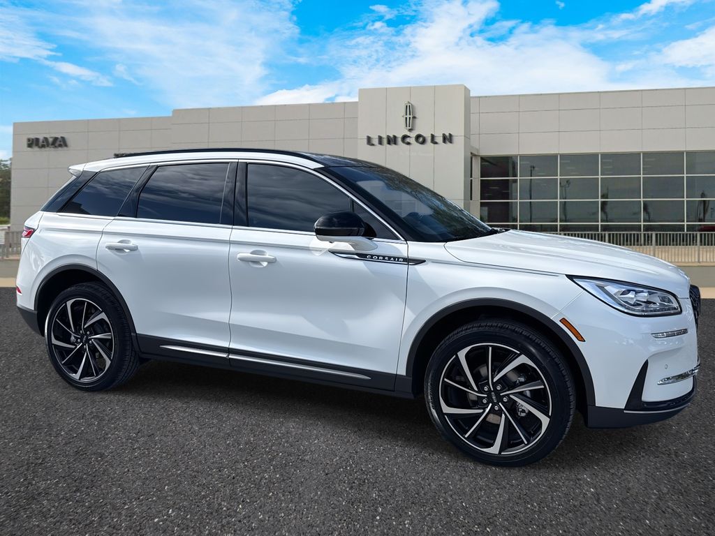 2026 Lincoln Corsair Reserve's photo