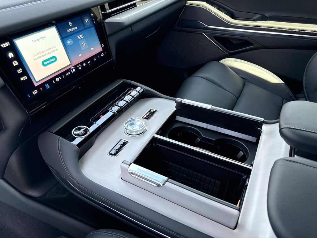 2025 Lincoln Navigator Reserve L - Photo 25