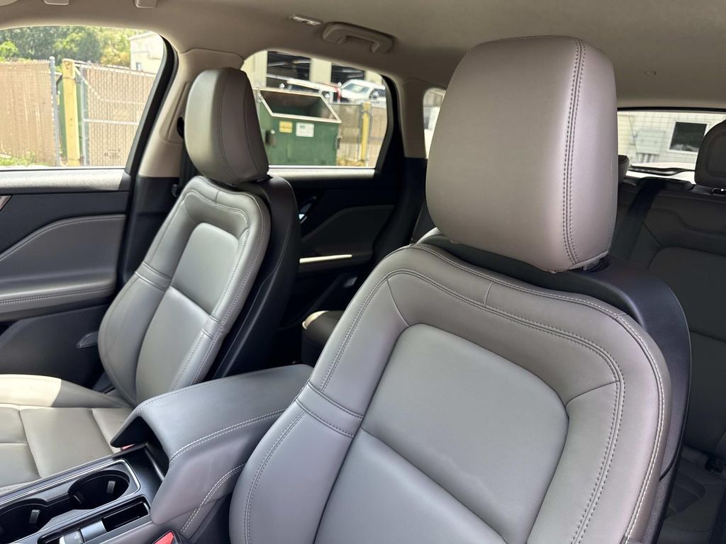 2026 Lincoln Corsair Premiere - Photo 21