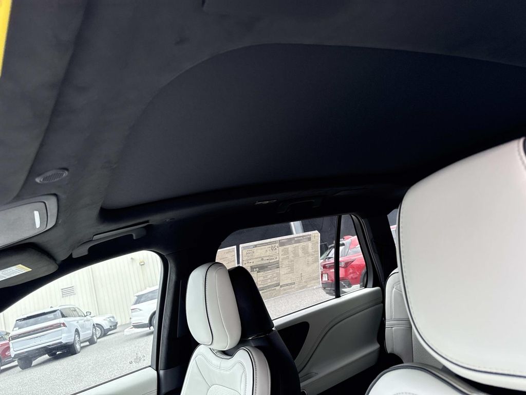 2025 Lincoln Aviator Black Label - Photo 33