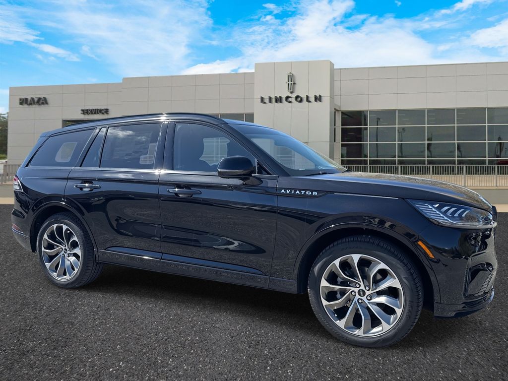 2026 Lincoln Aviator Premiere AWD's photo