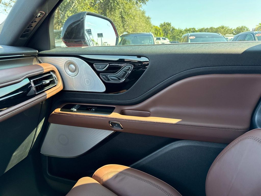 2025 Lincoln Aviator Reserve - Photo 23