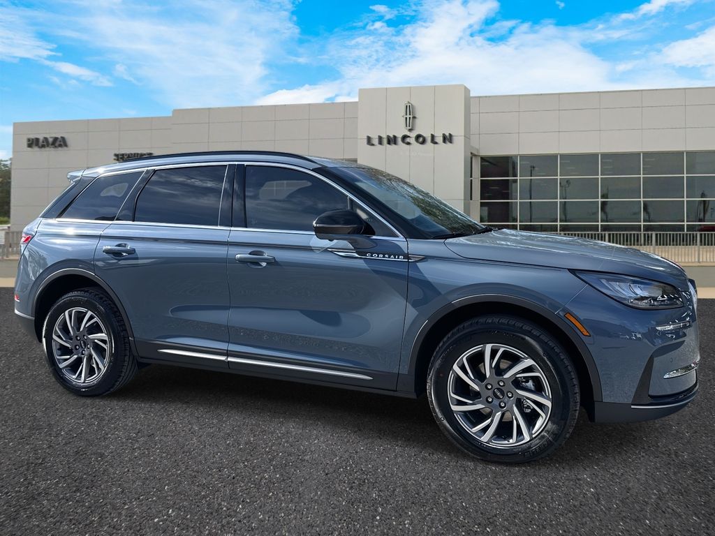 2026 Lincoln Corsair Premiere's photo