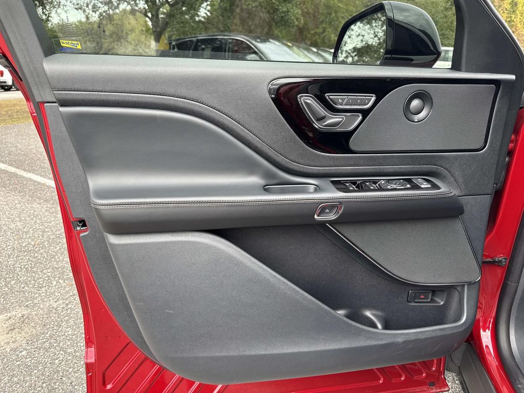 2025 Lincoln Aviator Reserve - Photo 19