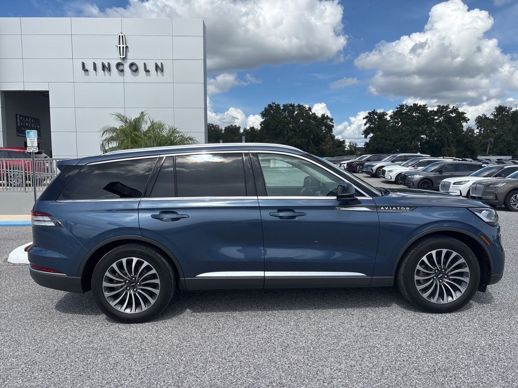 2020 Lincoln Aviator Reserve photo 2