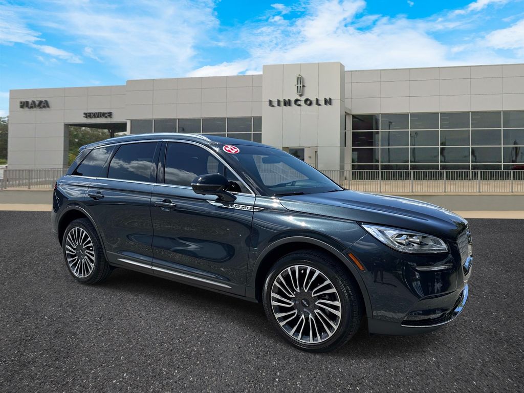 2022 Lincoln Corsair Reserve FWD's photo