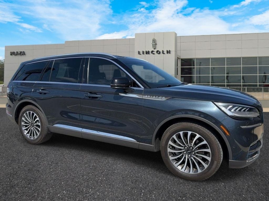 2023 Lincoln Aviator SUV 