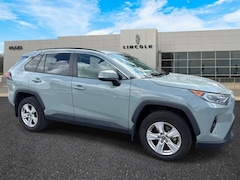 2020 Toyota RAV4 Hybrid XLE SUV