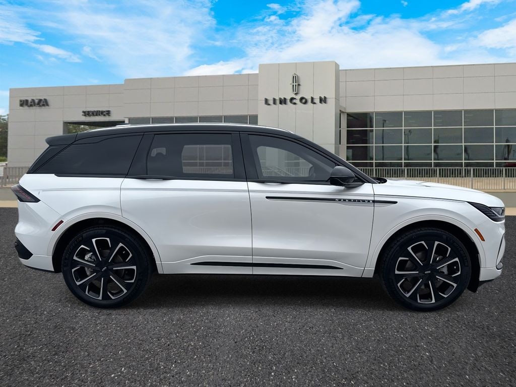 New 2025 Lincoln Nautilus Reserve SUV