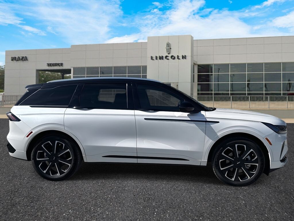 New 2025 Lincoln Nautilus Reserve SUV