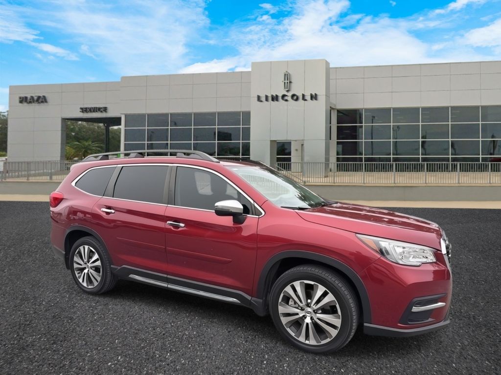 2020 Subaru Ascent Touring's photo