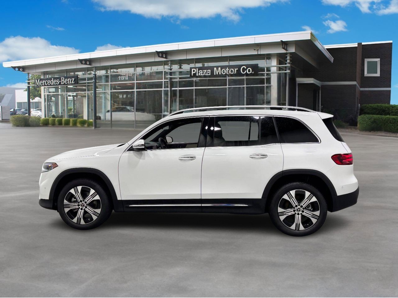 Certified 2024 Mercedes-Benz EQB Base with VIN W1N9M0KBXRN104224 for sale in Creve Coeur, MO