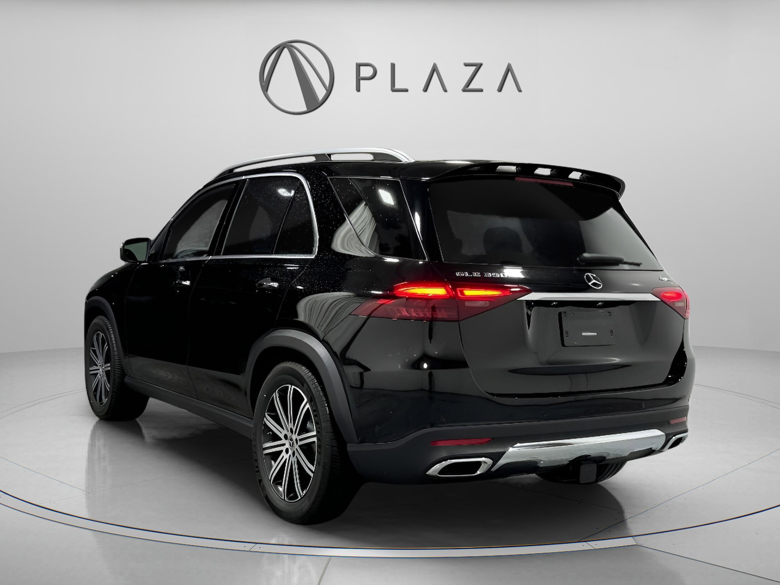 2026 Mercedes Benz GLE 350 4MATIC photo 2