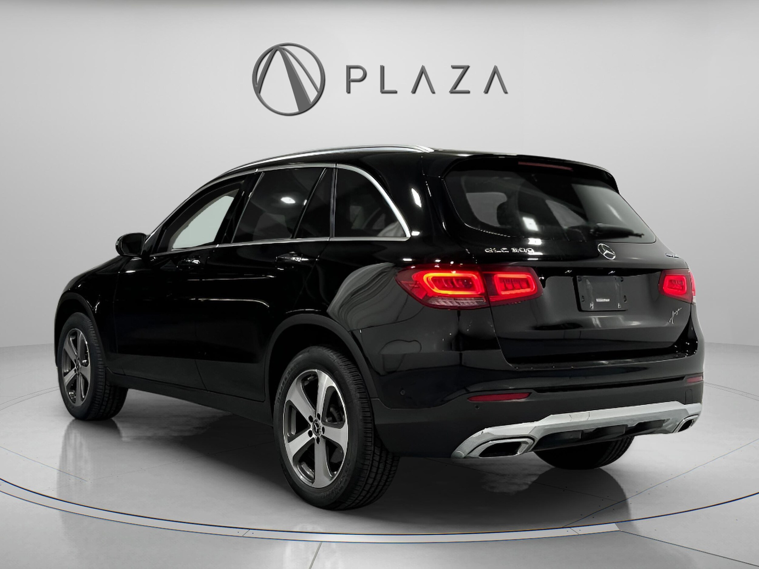2022 Mercedes Benz GLC 300 4MATIC photo 3