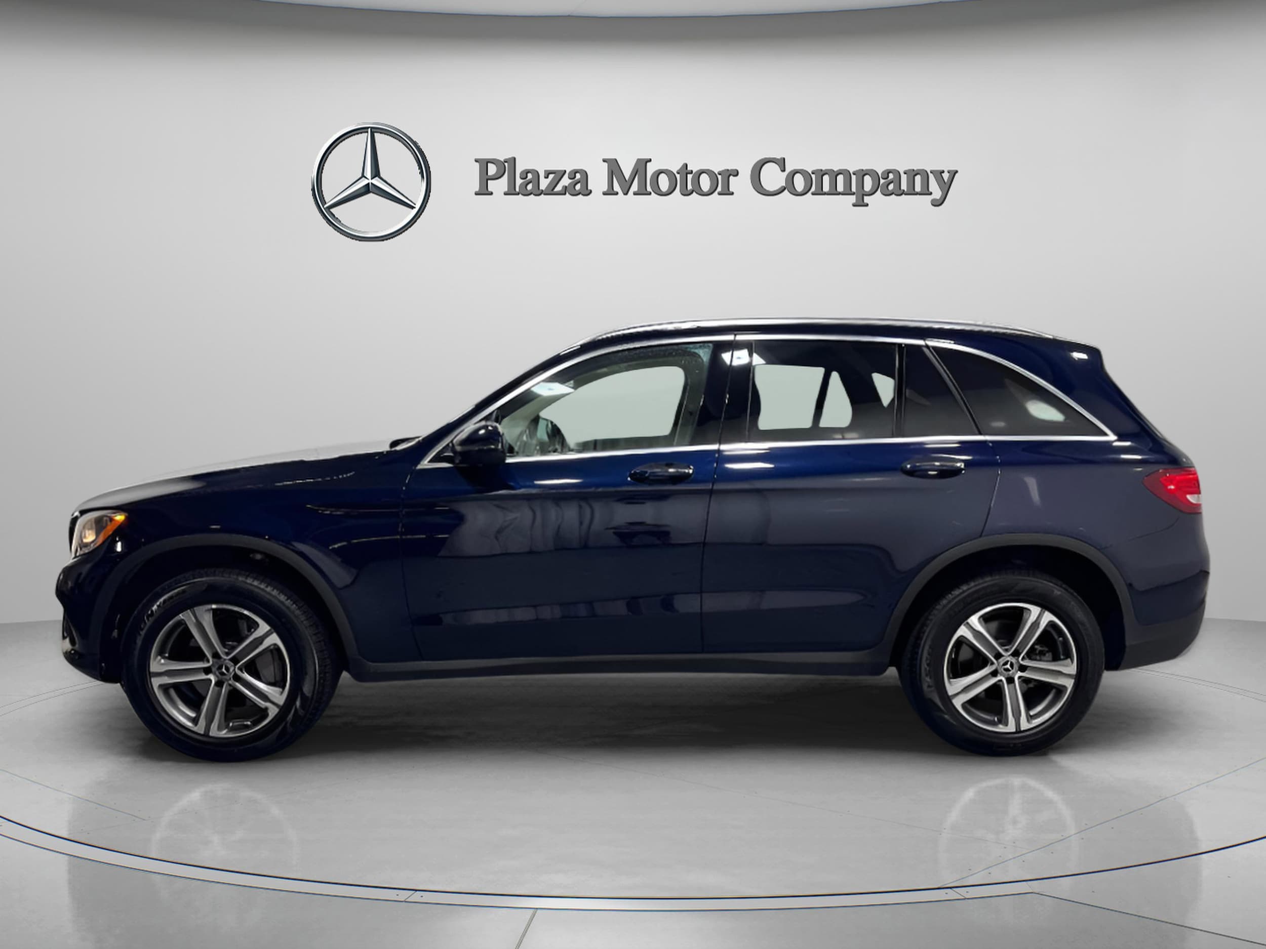 Used 2019 Mercedes-Benz GLC GLC300 with VIN WDC0G4KB4KF550071 for sale in Creve Coeur, MO