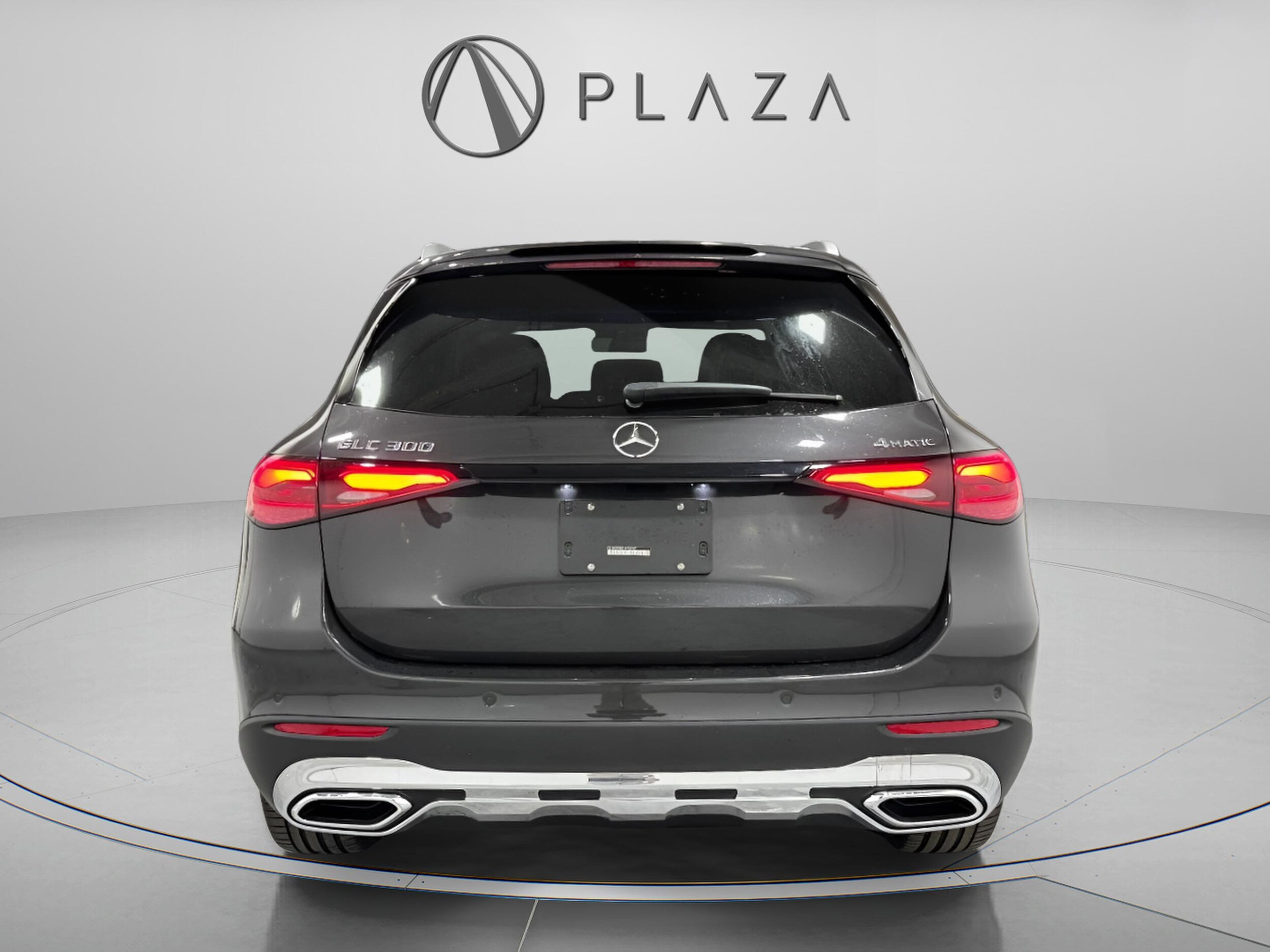 2026 Mercedes Benz GLC 300 4MATIC photo 4