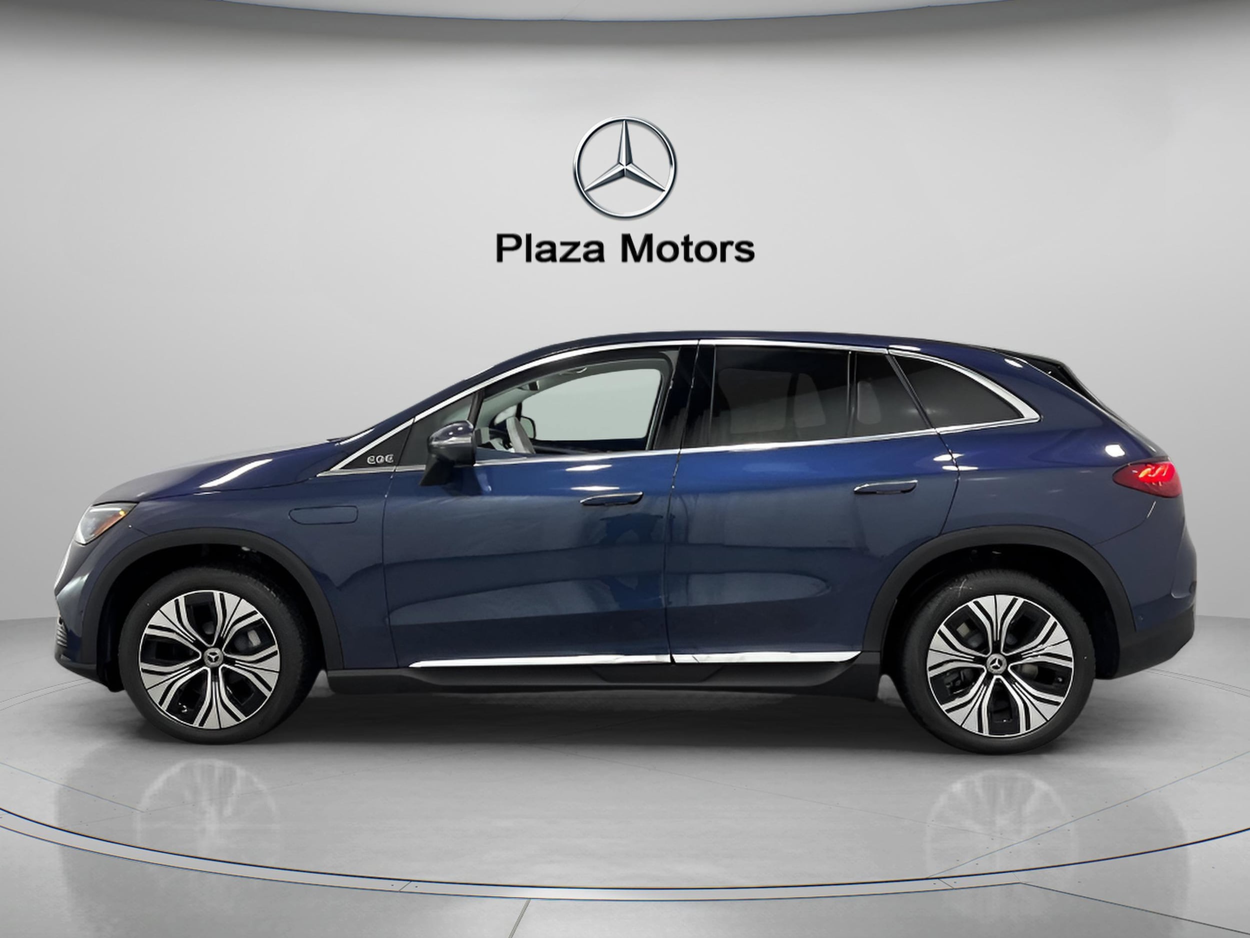 Certified 2025 Mercedes-Benz EQE SUV Base with VIN 4JGGM1CB6SA063442 for sale in Creve Coeur, MO