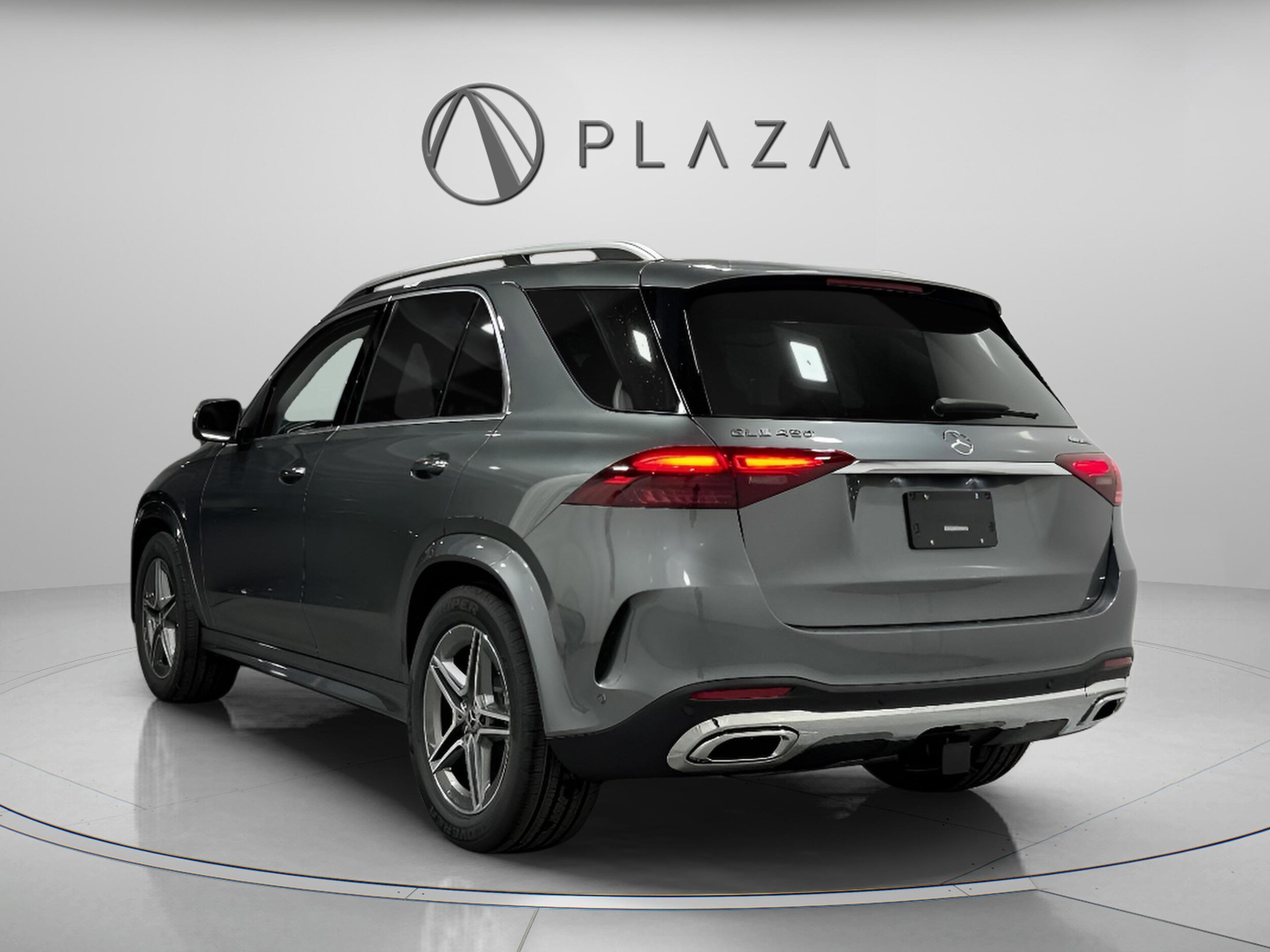 2026 Mercedes Benz GLE 450 4MATIC photo 3