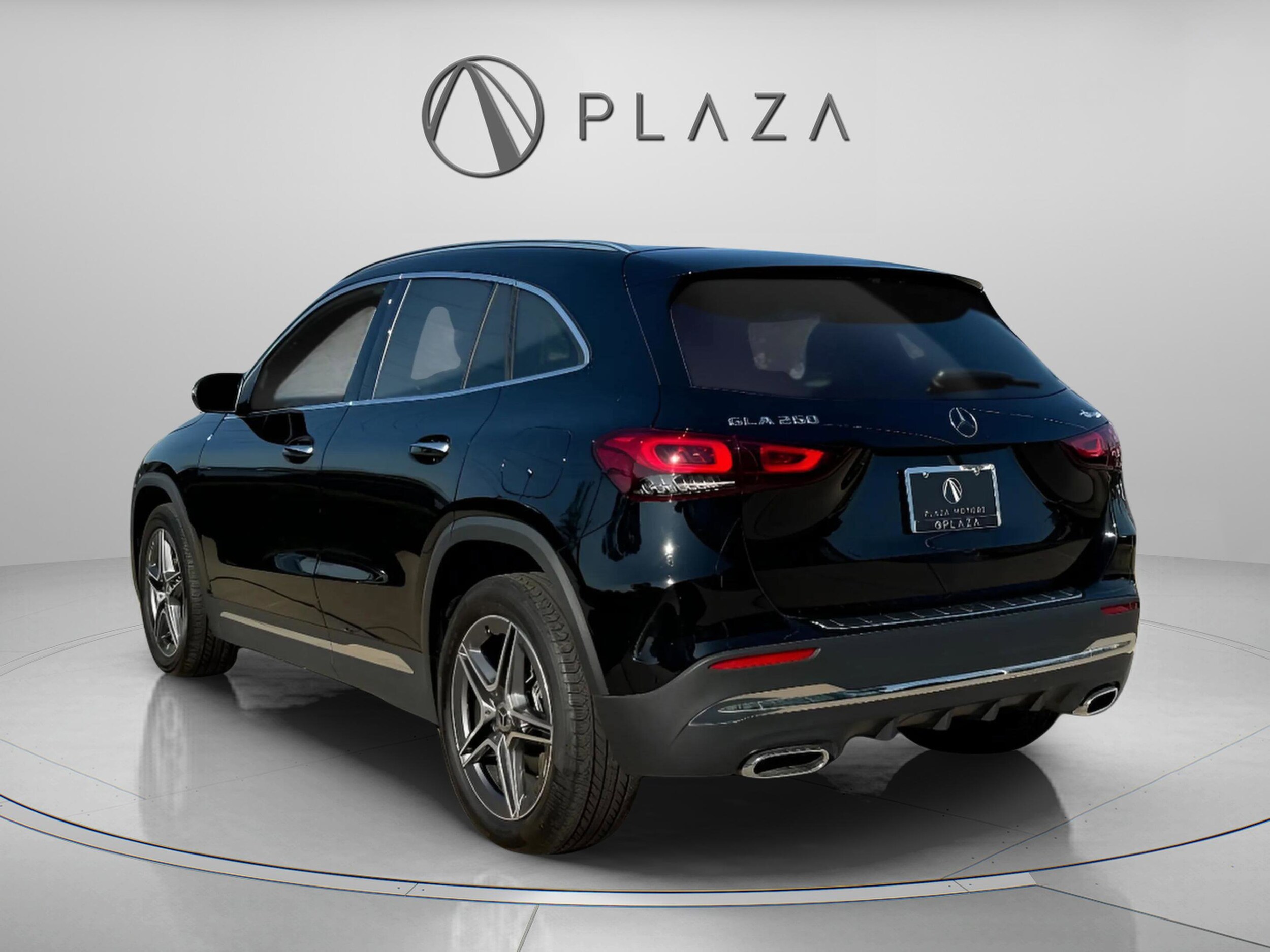 2023 Mercedes Benz GLA 250 4MATIC photo 3