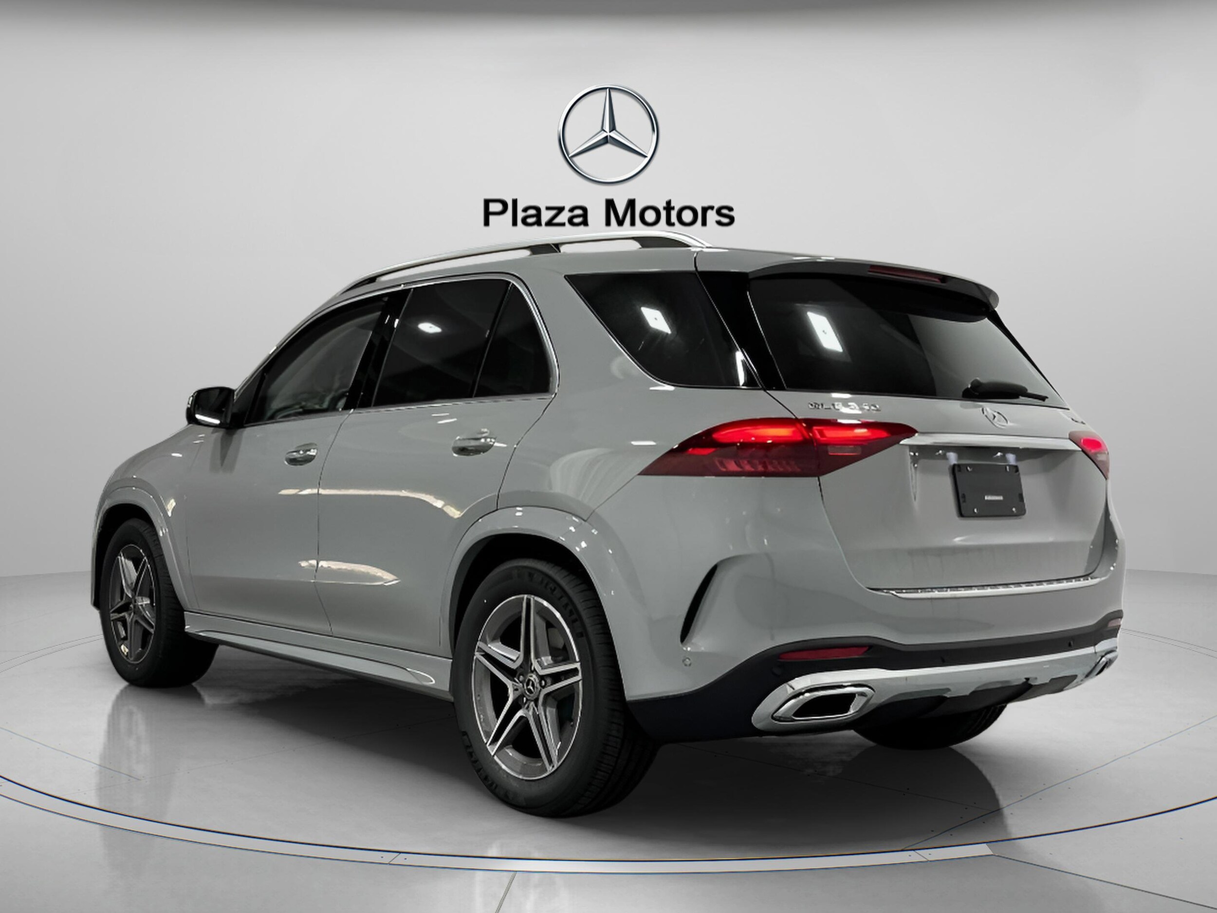 2026 Mercedes Benz GLE 350 4MATIC photo 3