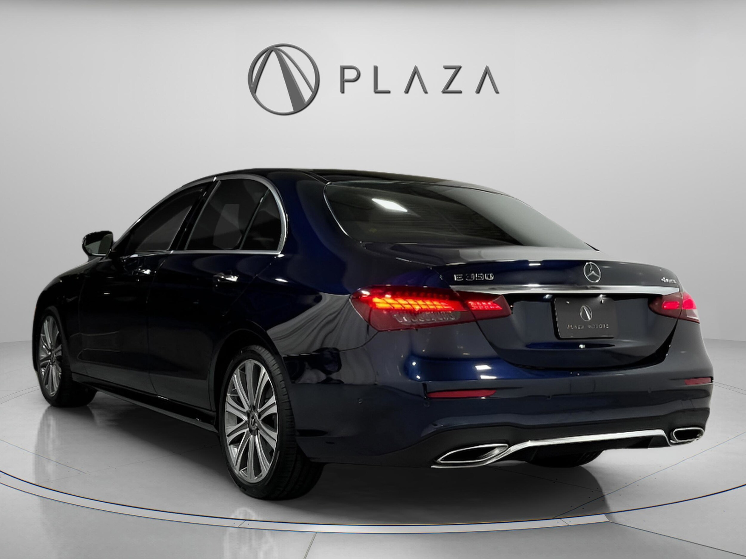 2023 Mercedes Benz E 350 4MATIC Sedan photo 3