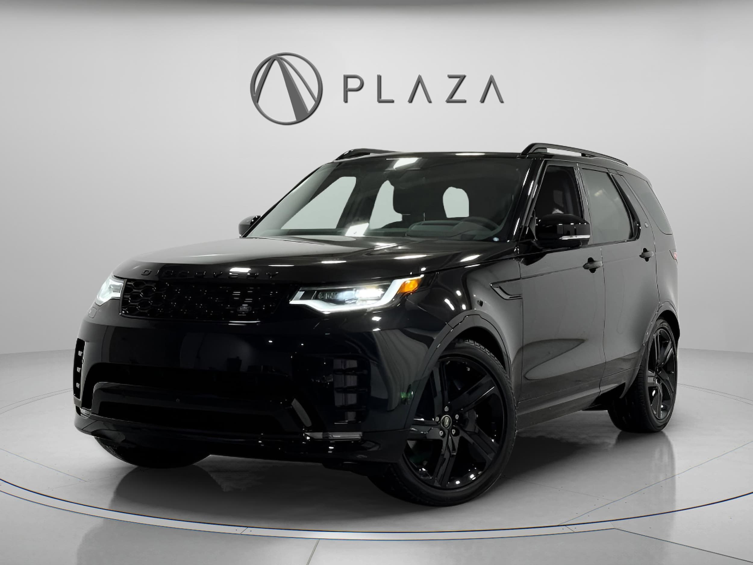 2025 Land Rover Discovery Dynamic SE's photo