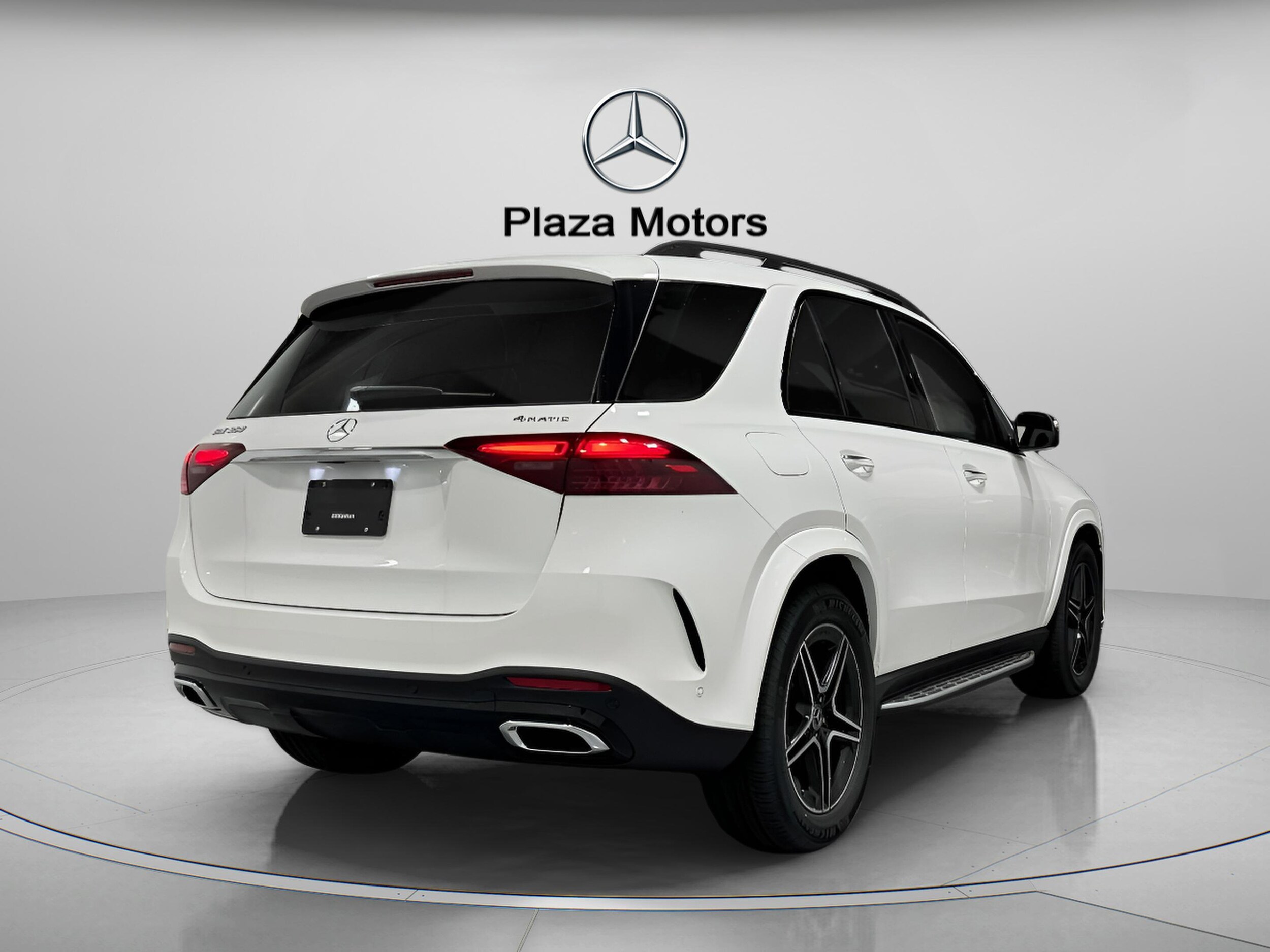 2025 Mercedes Benz GLE 350 4MATIC photo 3