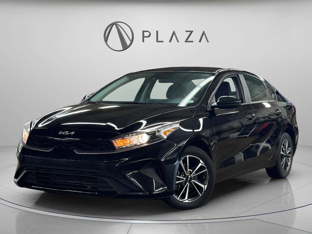 Used 2023 Kia Forte LXS LXS IVT