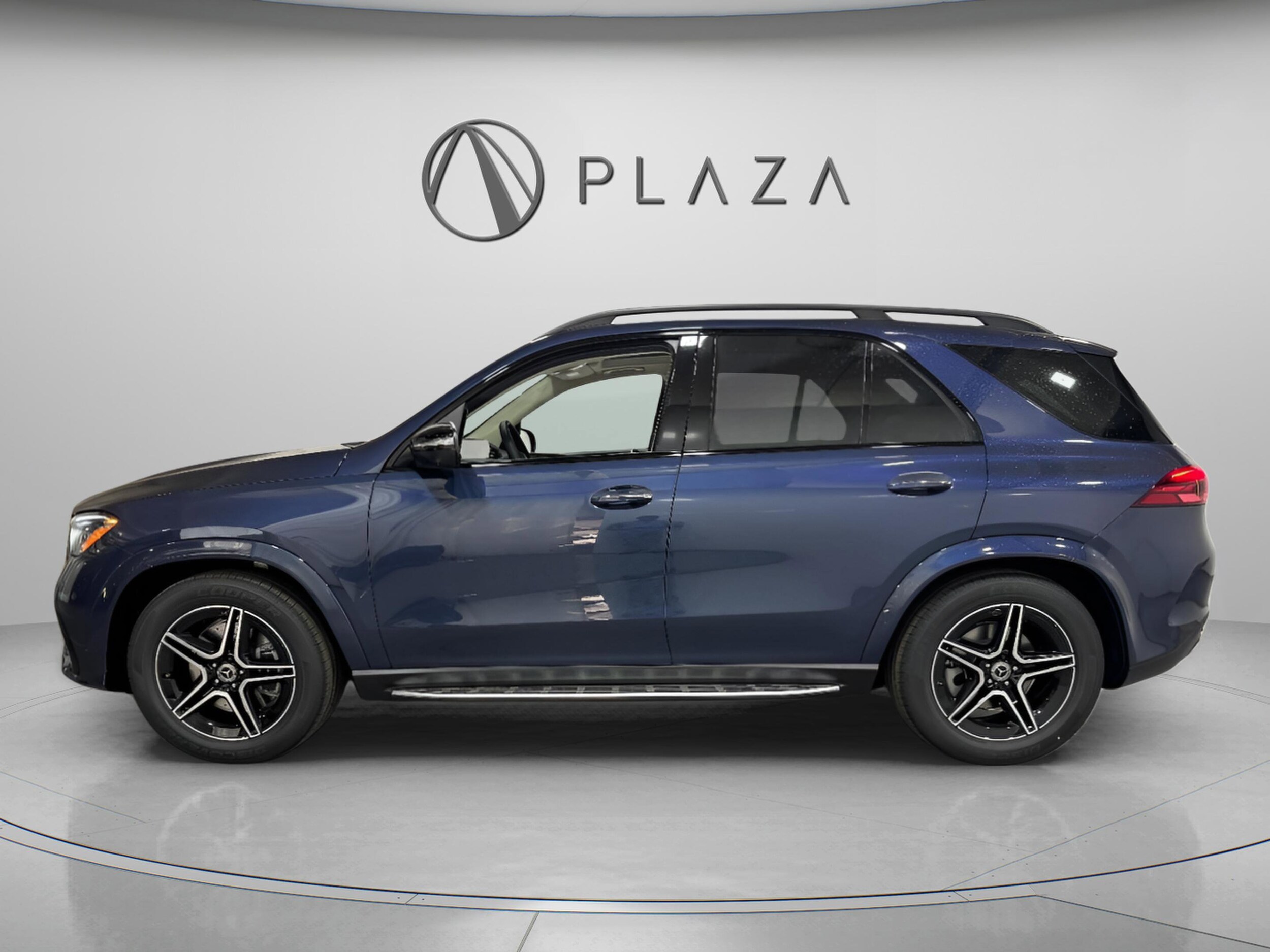 2026 Mercedes Benz GLE 450 4MATIC photo 2