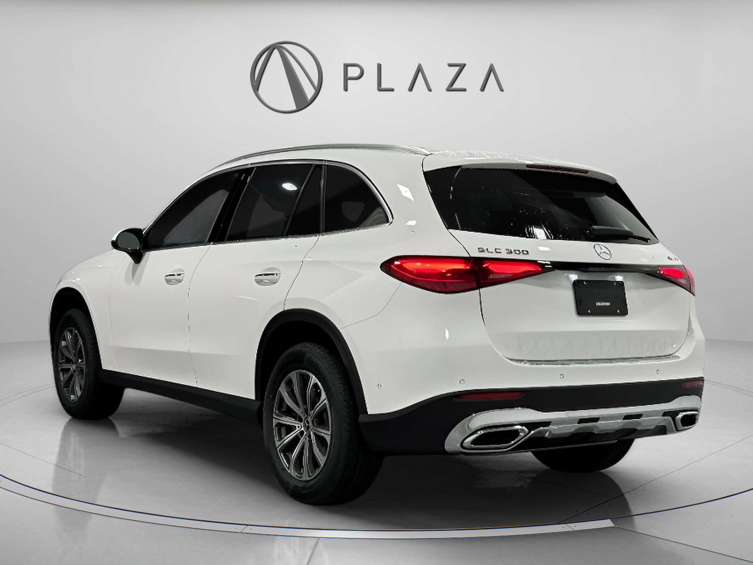 2026 Mercedes Benz GLC 300 4MATIC photo 3