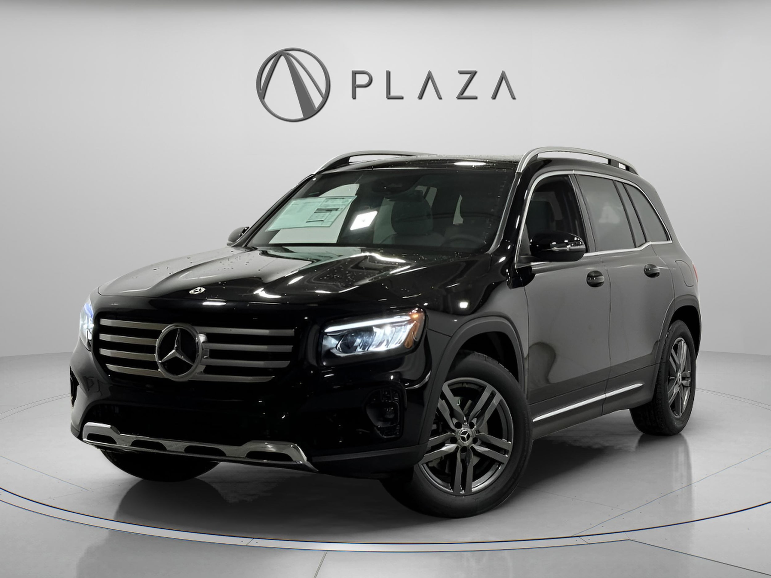 2026 Mercedes-Benz GLB GLB 250's photo