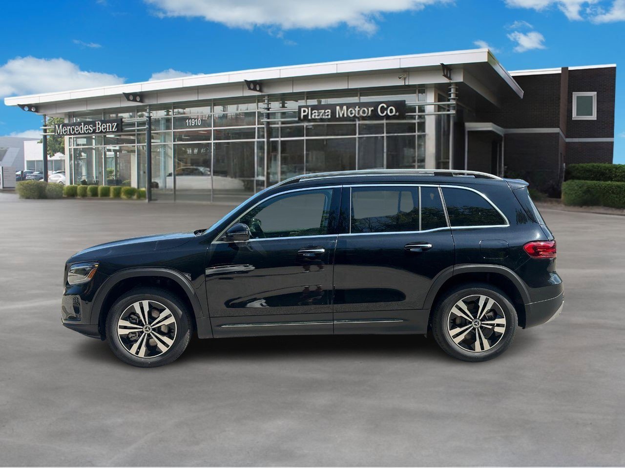 Used 2025 Mercedes-Benz GLB Base with VIN W1N4M4HB8SW389384 for sale in Creve Coeur, MO