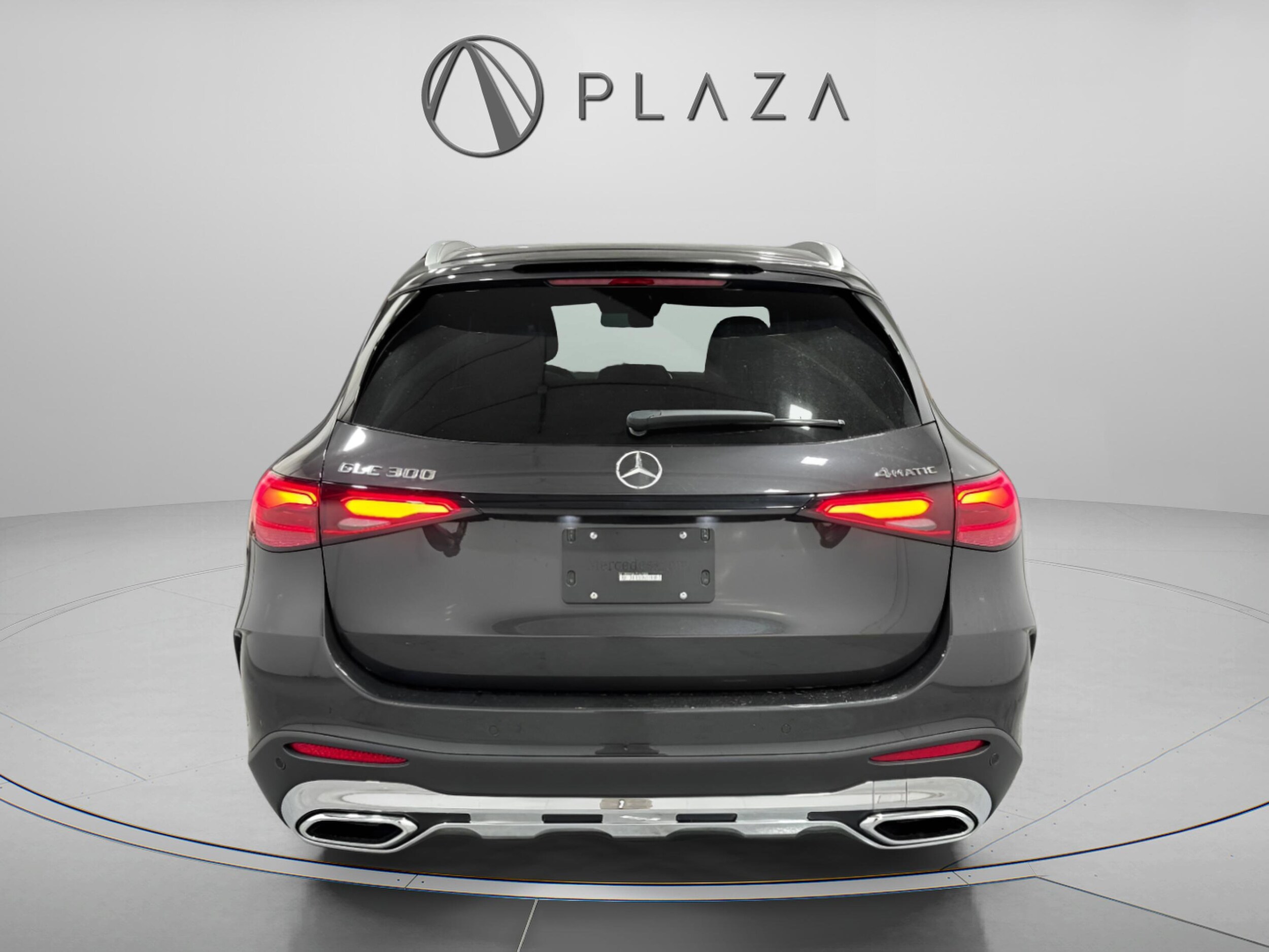 2026 Mercedes Benz GLC 300 4MATIC photo 4