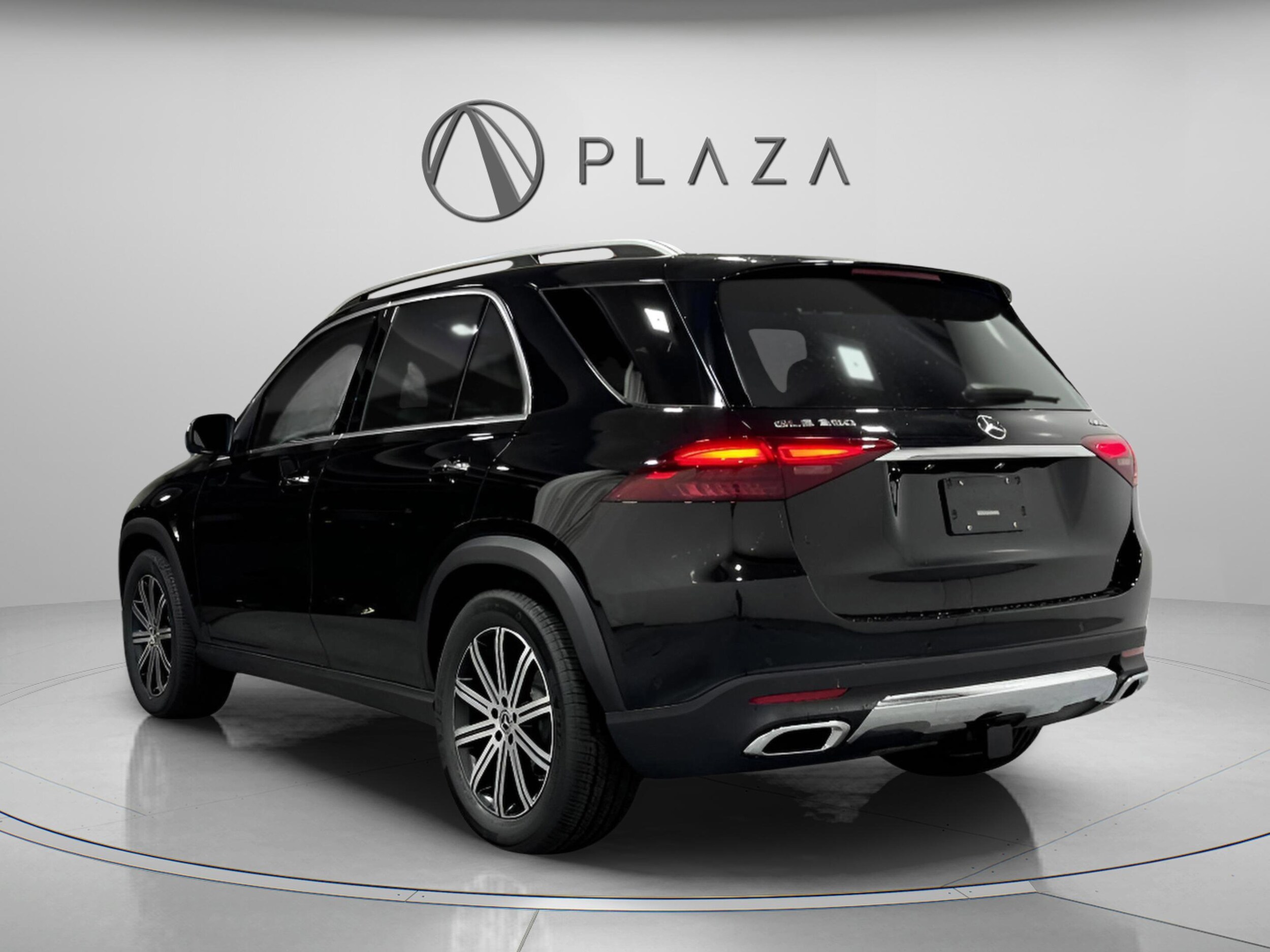 2026 Mercedes Benz GLE 350 4MATIC photo 2