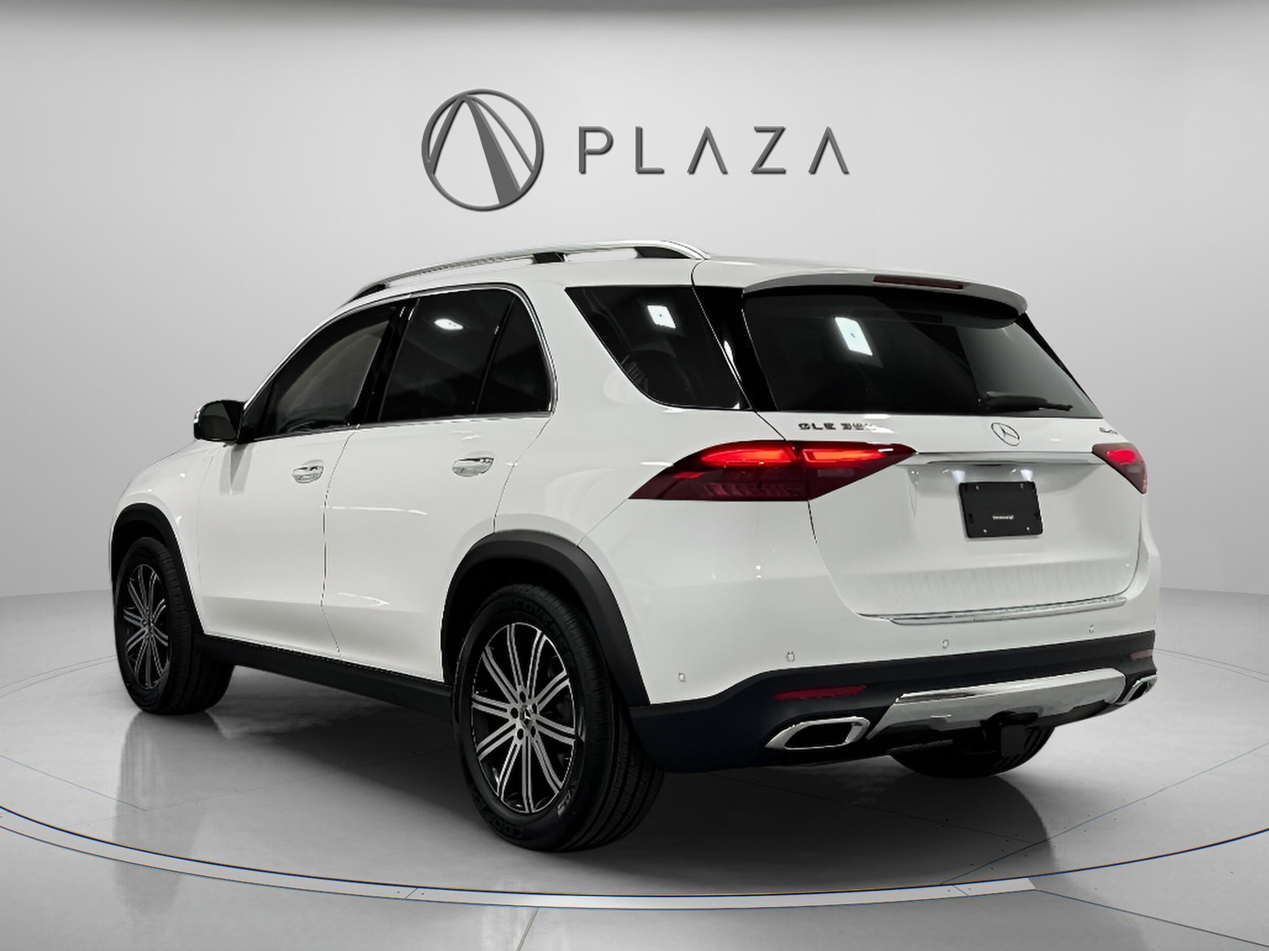 2026 Mercedes Benz GLE 350 4MATIC photo 3