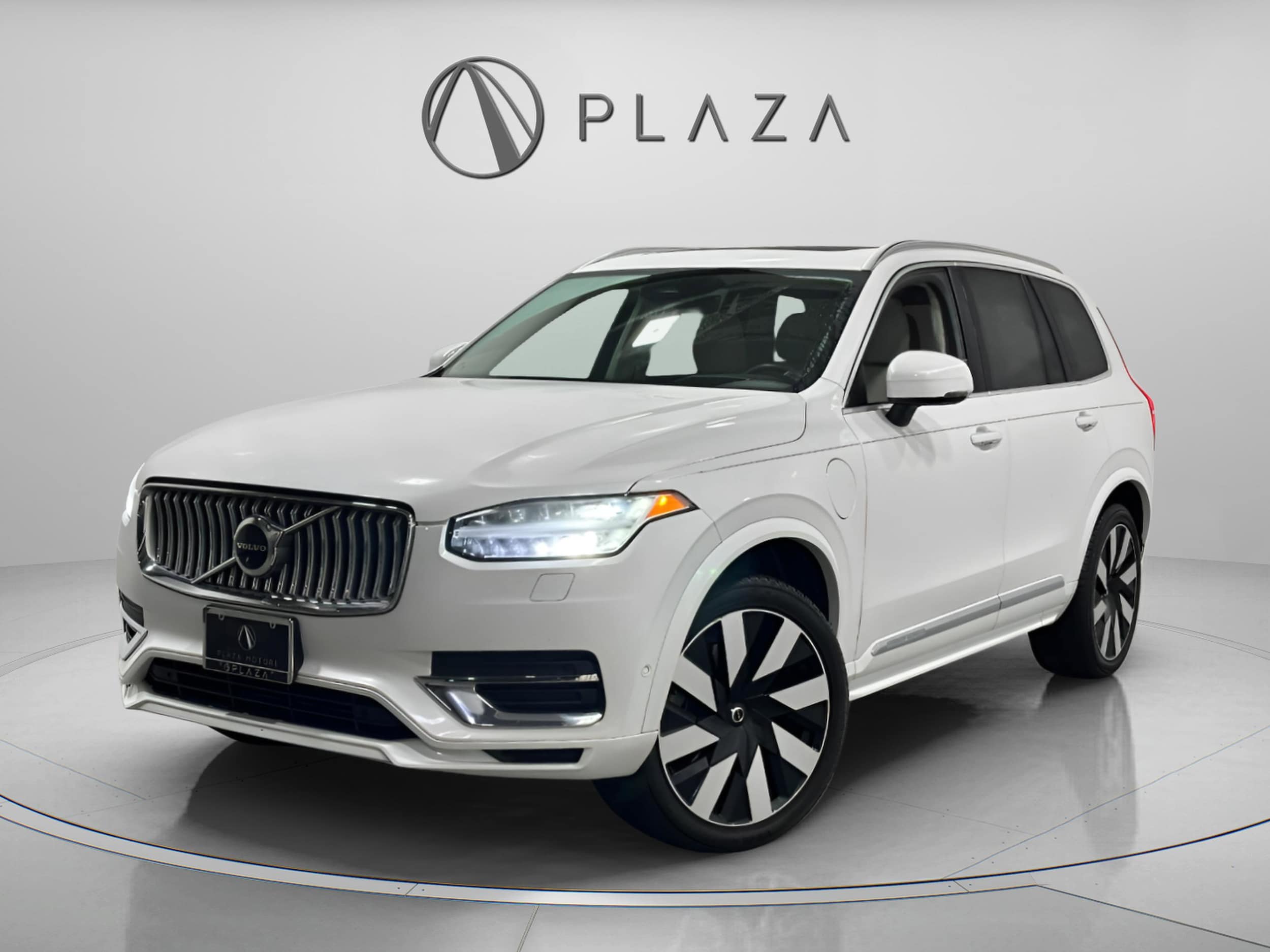 2023 Volvo XC90 Ultimate's photo