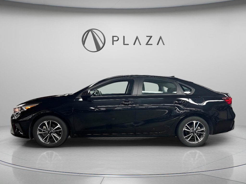 Used 2023 Kia Forte LXS LXS IVT