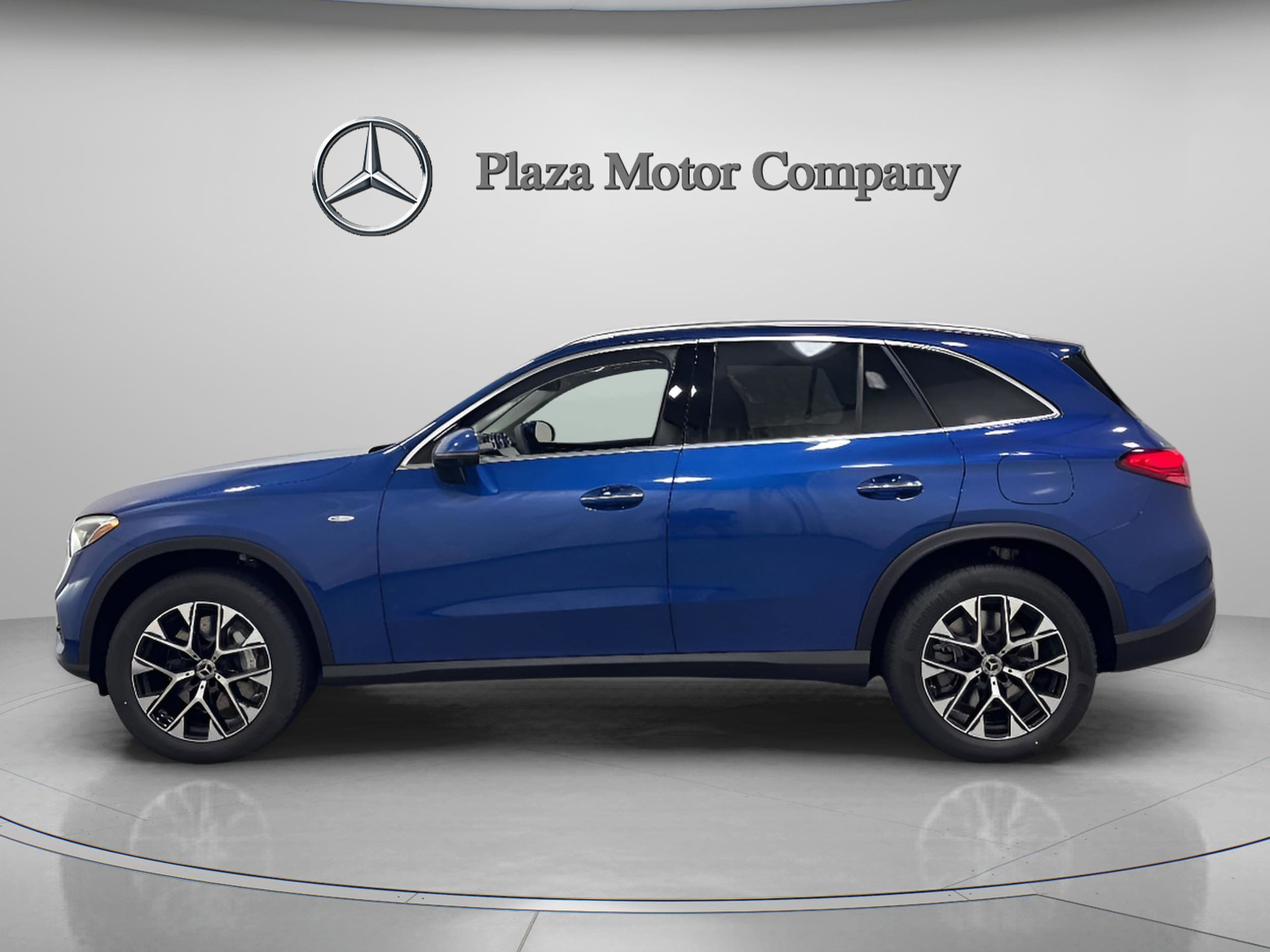 Used 2025 Mercedes-Benz GLC Base with VIN W1NKM5GBXSF381382 for sale in Creve Coeur, MO
