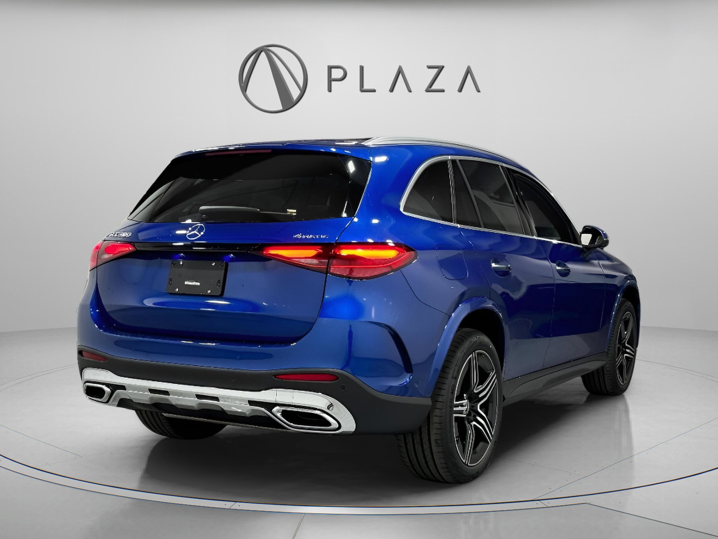 2026 Mercedes Benz GLC 300 4MATIC photo 4