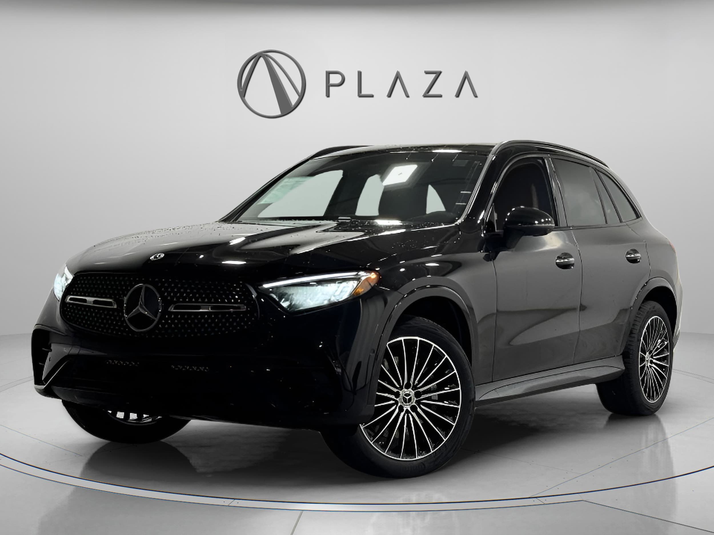 2026 Mercedes-Benz GLC Base's photo