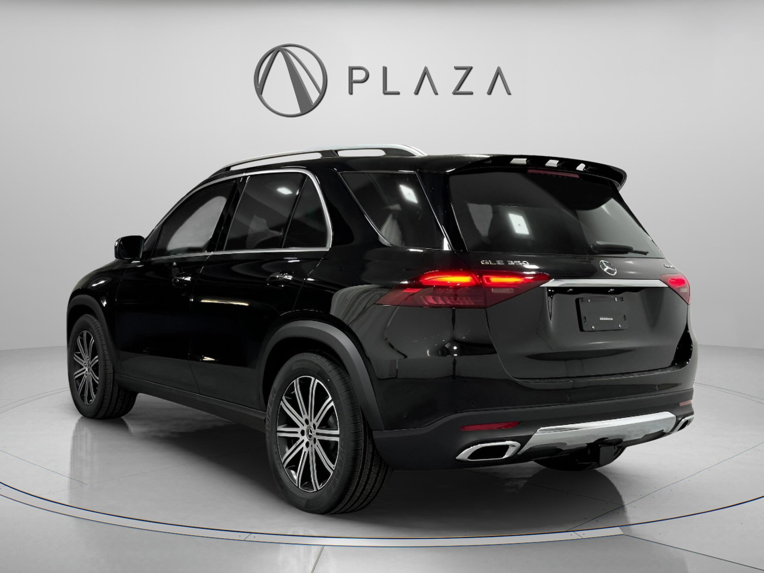 2026 Mercedes Benz GLE 350 4MATIC photo 2