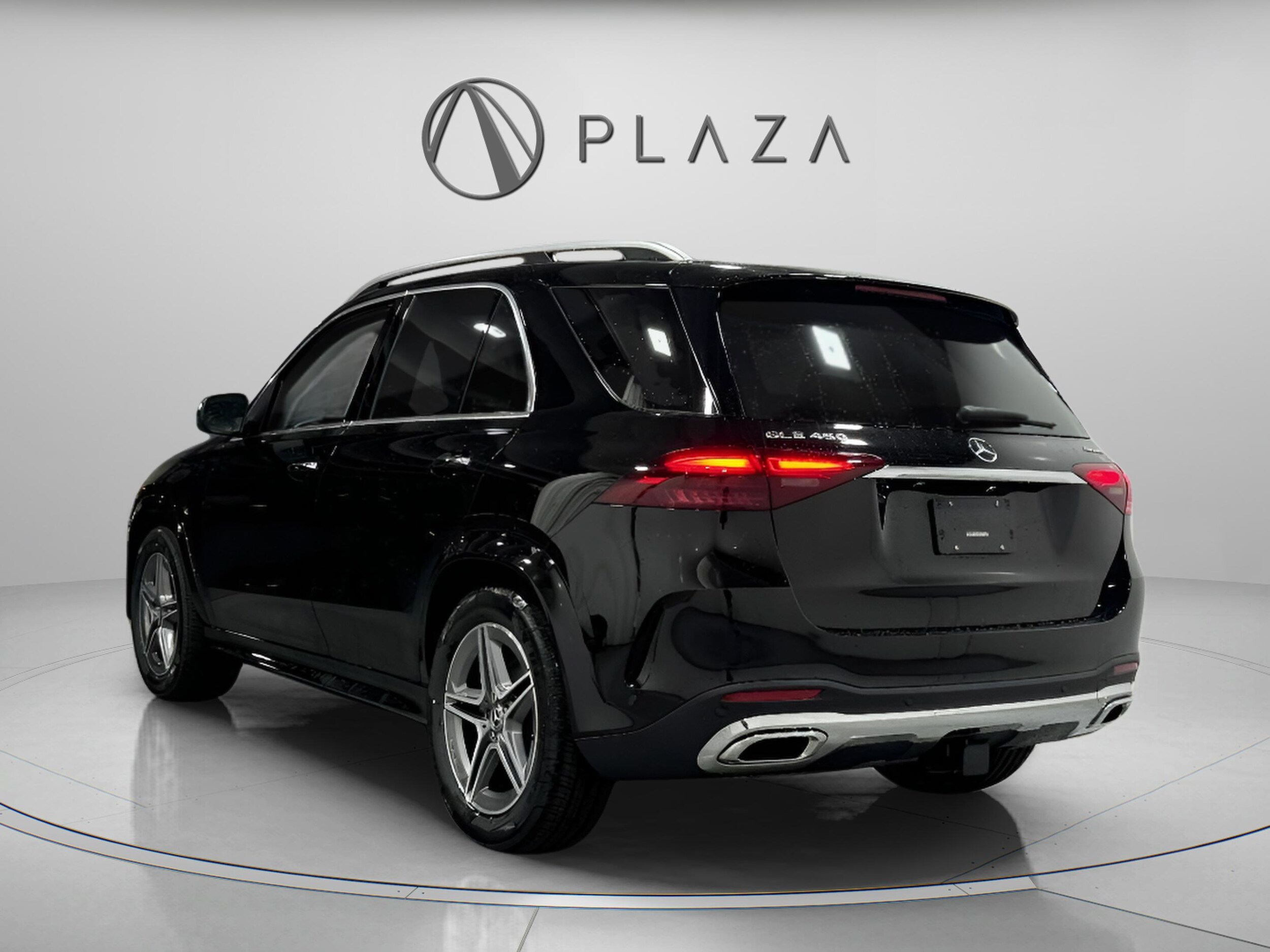 2026 Mercedes Benz GLE 450 4MATIC photo 2